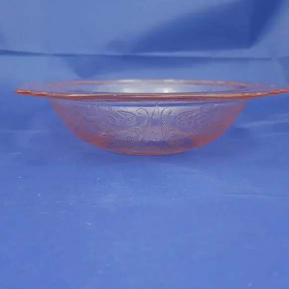 Vintage Indiana Recollection Pink Glass Madrid Pattern Bowl - Picture 2 of 3